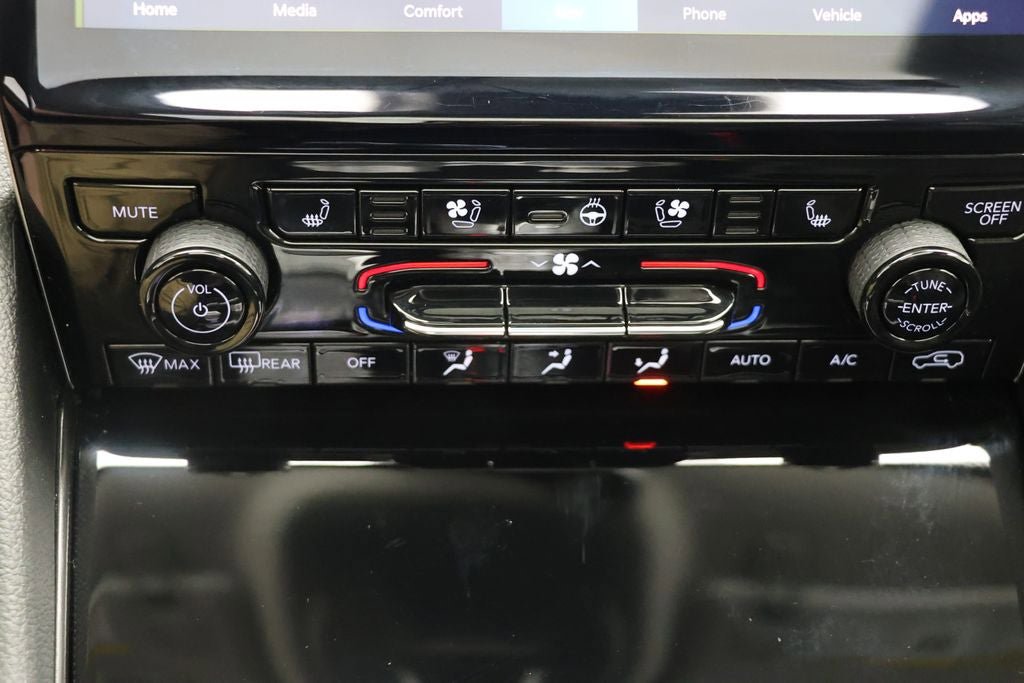 Used 2023 Jeep Grand Cherokee 30th Anniversary image 24