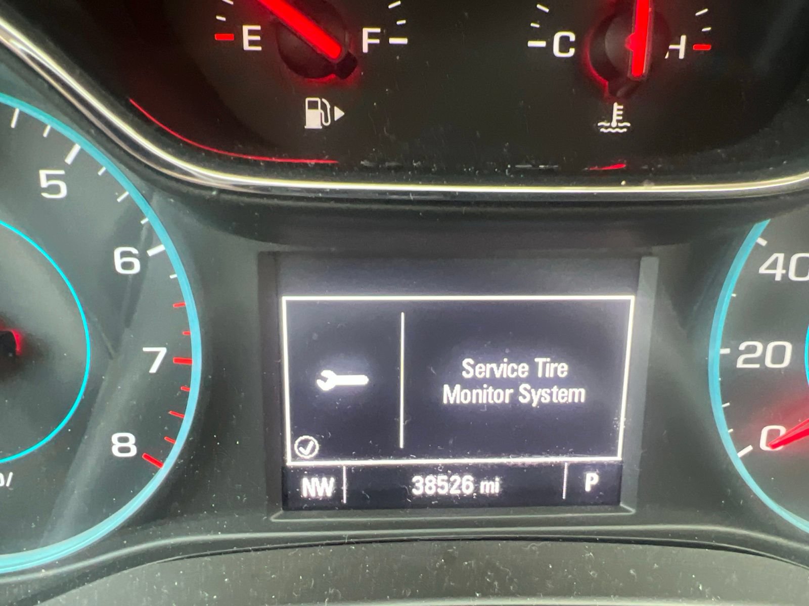 Used 2018 Chevrolet Cruze LS FWD image 5