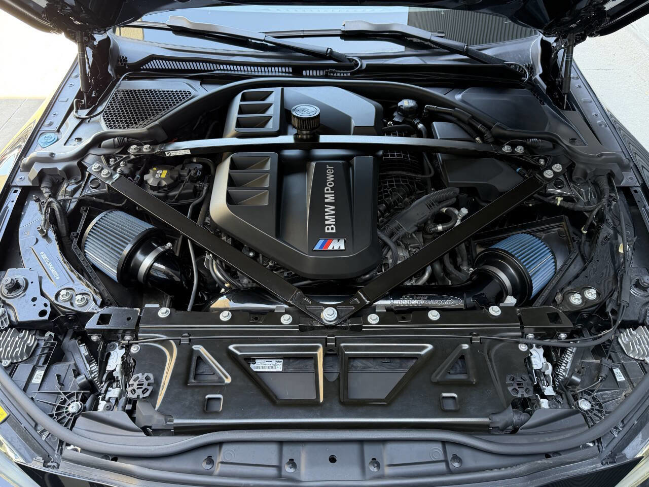 Used 2021 BMW M4 Competition w/ Executive Package RWD image 32