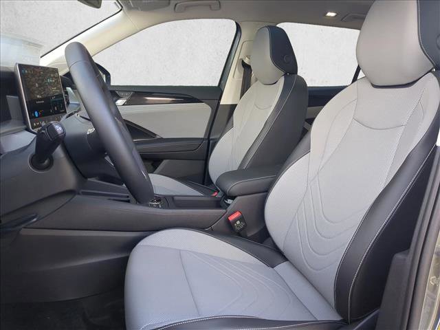 New 2026 Volkswagen Tiguan SE image 21