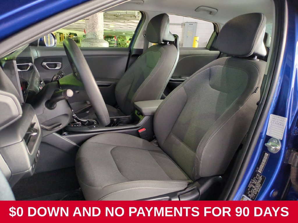 Used 2025 Kia K4 FWD image 23