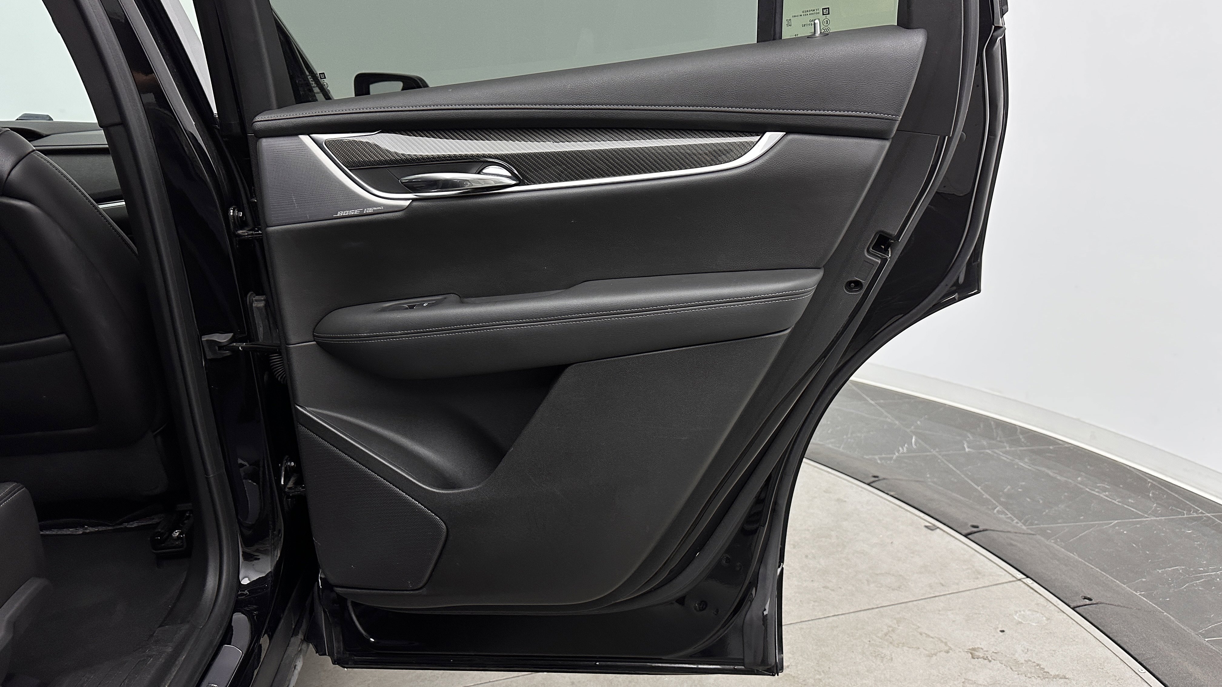 Used 2020 Cadillac XT6 Sport AWD/4WD image 32
