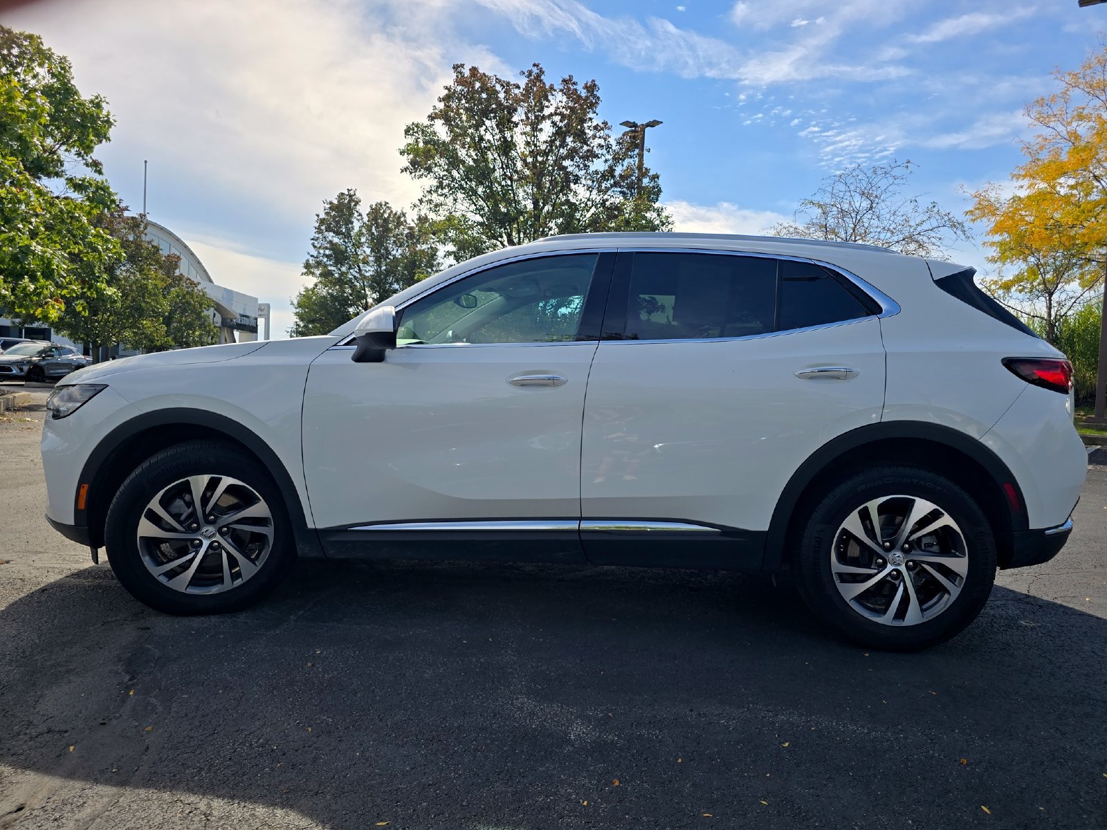 Used 2023 Buick Envision Essence AWD/4WD image 14