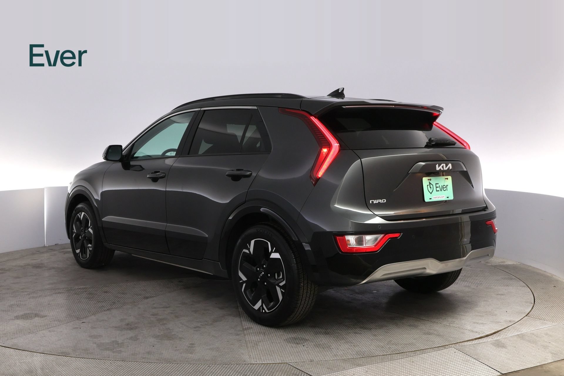 Used 2025 Kia Niro Wind FWD image 16