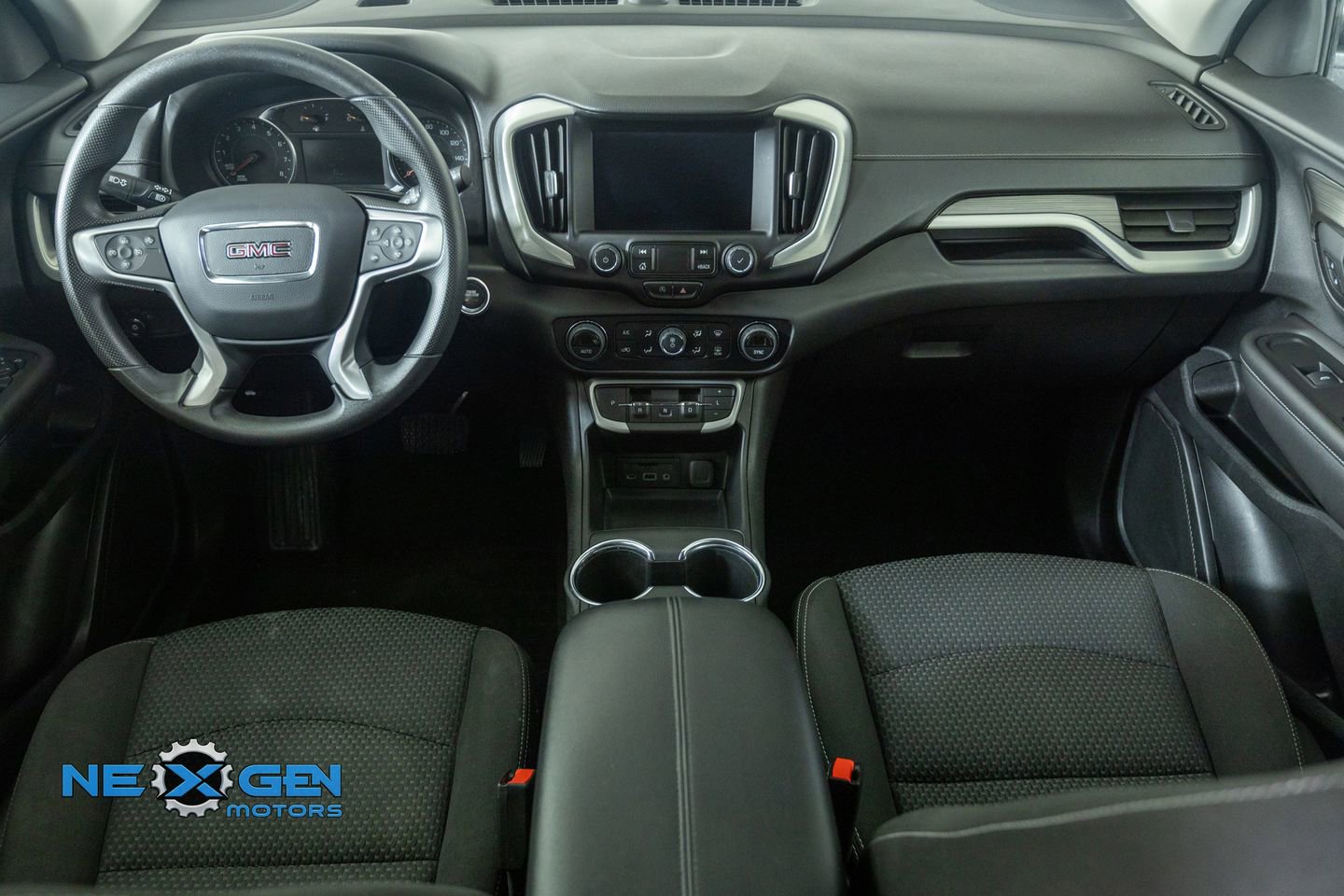 Used 2022 GMC Terrain SLE w/ Driver Convenience Package image 29