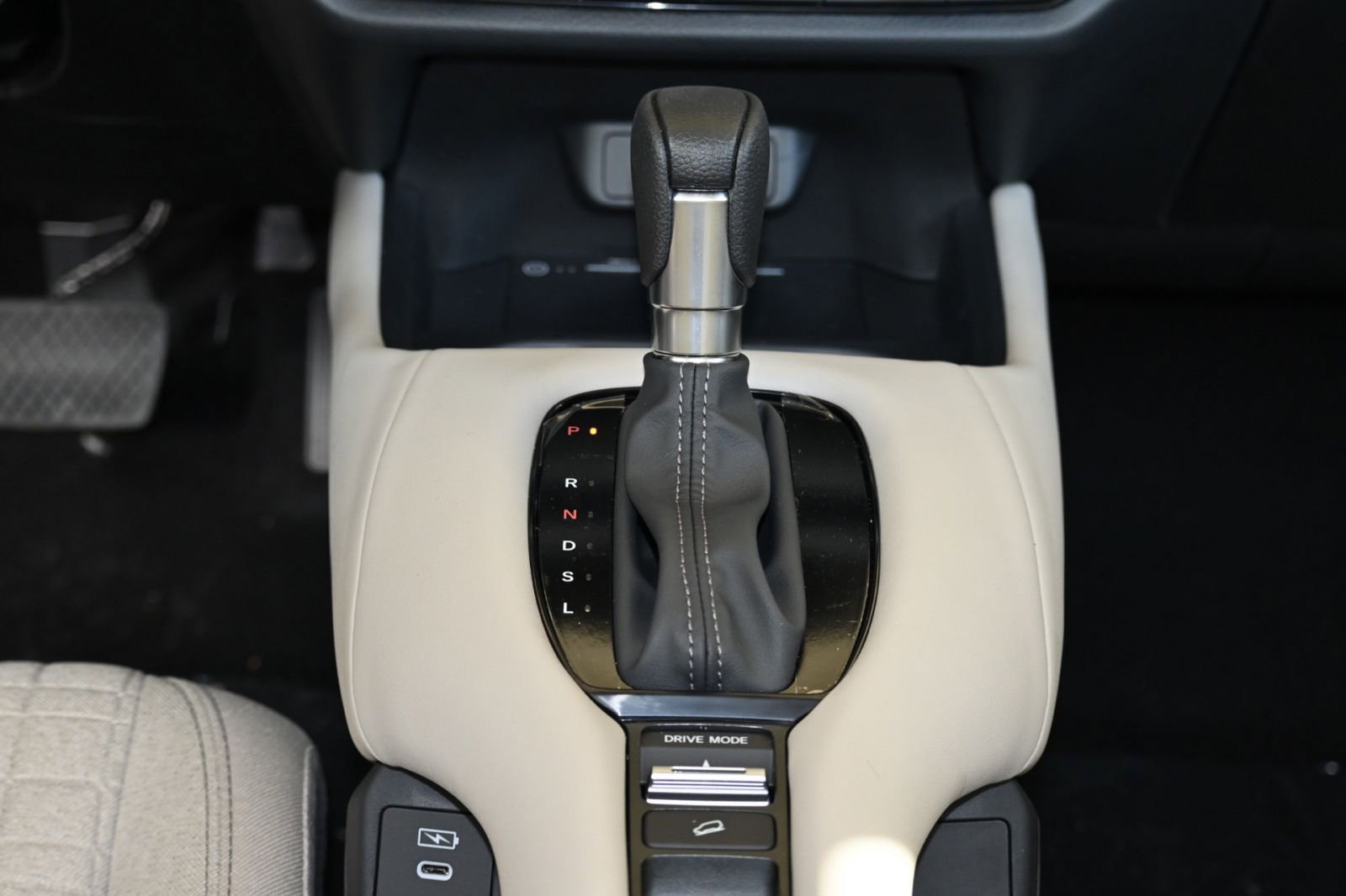 New 2026 Honda HR-V LX image 20