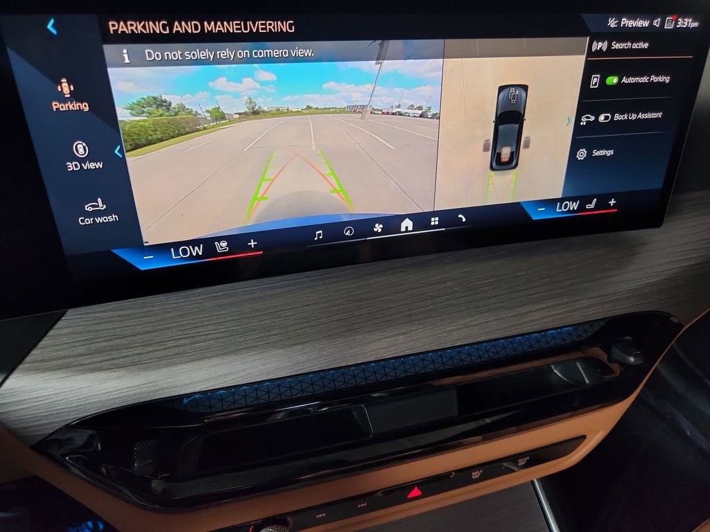 Used 2025 BMW i4 eDrive40 w/ Premium Package RWD image 22