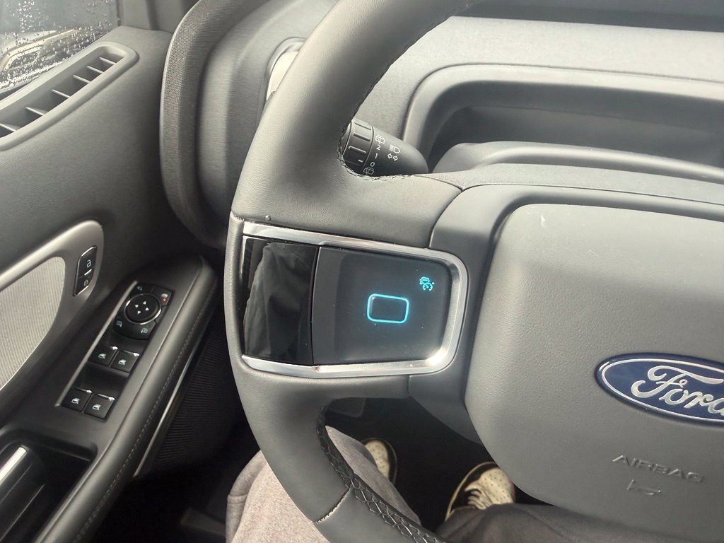 New 2026 Ford Expedition Active AWD/4WD image 17