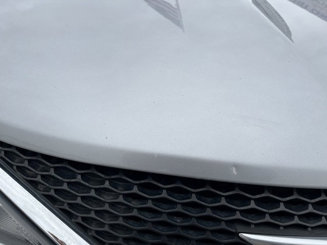 Used 2018 Chrysler Pacifica Touring-L image 4