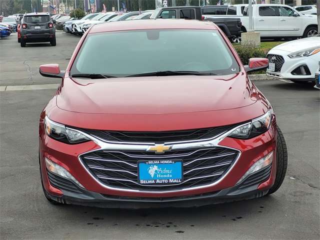 Used 2022 Chevrolet Malibu LT w/ Leather Package image 3