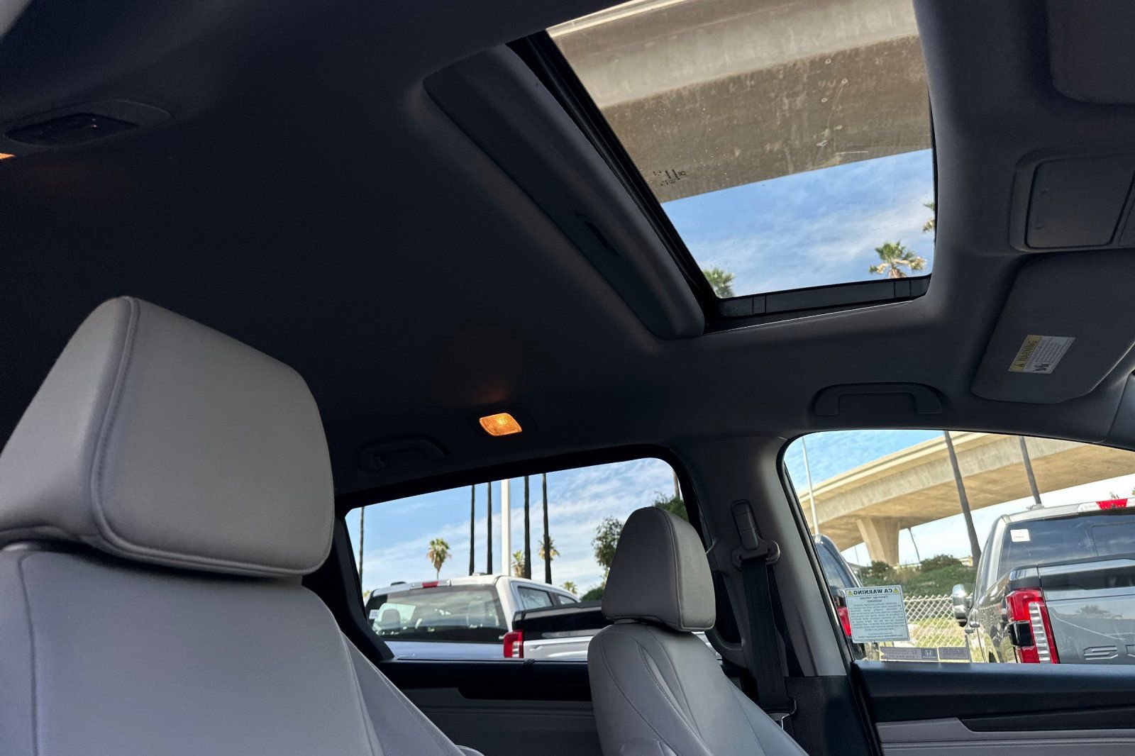 Used 2019 Honda Odyssey EX-L image 17