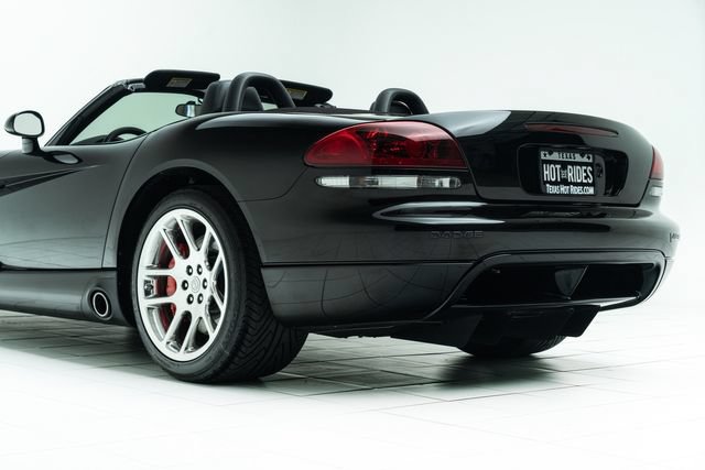 Used 2004 Dodge Viper SRT-10 RWD image 20