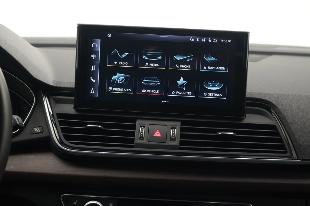 Used 2023 Audi Q5 2.0T Premium w/ Convenience Package image 11