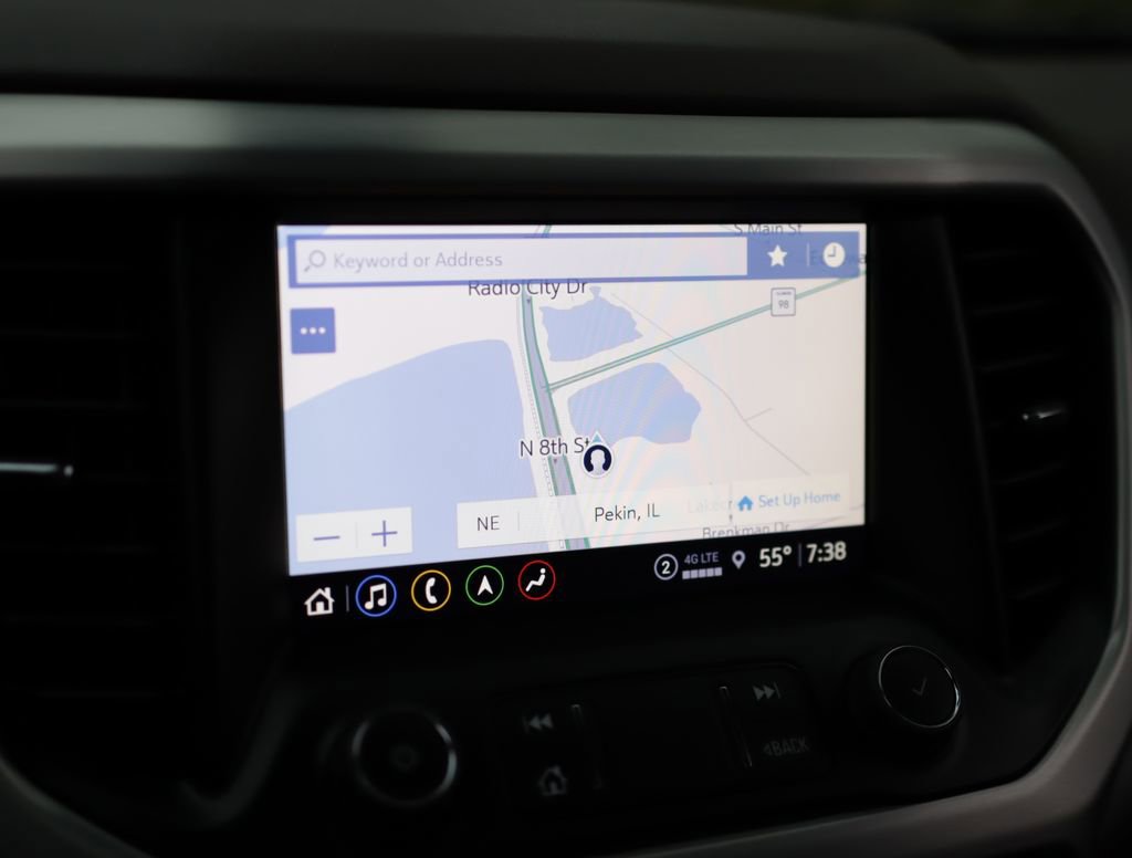 Used 2023 GMC Acadia SLT image 14