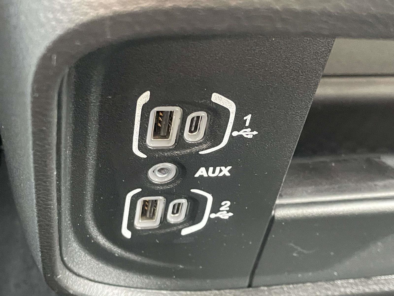 Used 2024 RAM 2500 Big Horn w/ Bed Utility Group image 19