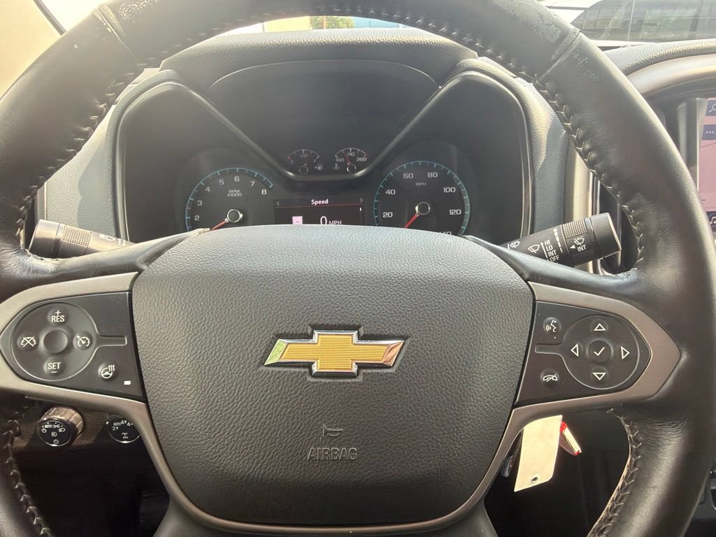 Used 2022 Chevrolet Colorado Z71 AWD/4WD image 14