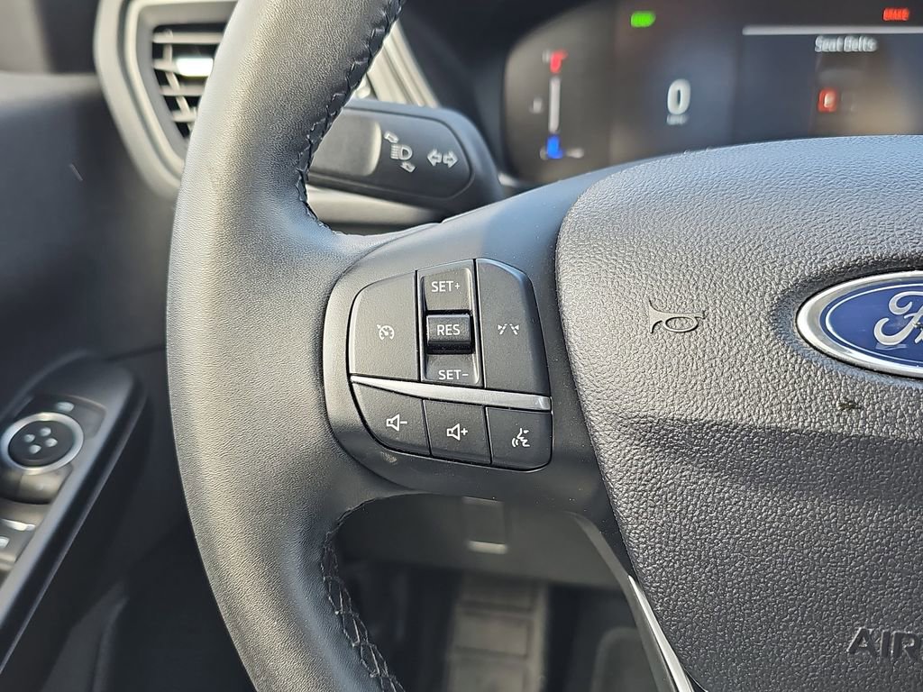 Used 2023 Ford Escape Active image 17