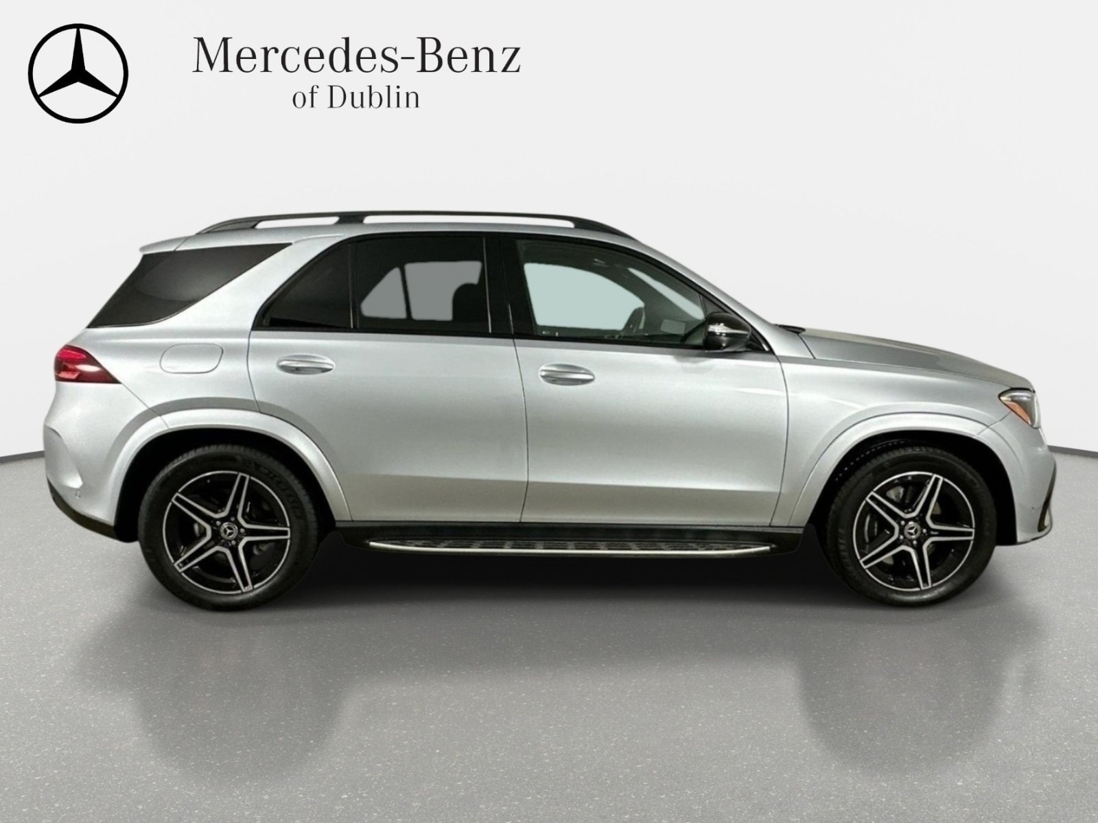 Used 2024 Mercedes-Benz GLE 350 4MATIC image 4