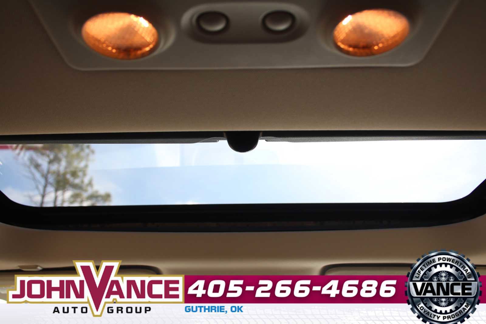 Used 2015 GMC Acadia Denali image 26