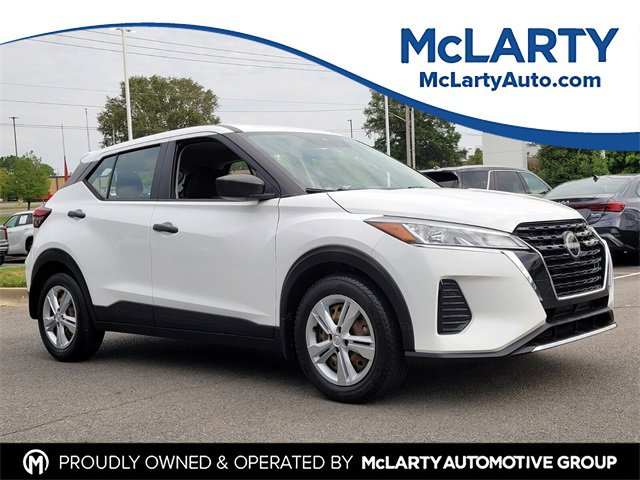 Used 2022 Nissan Kicks S w/ Interior Electronics Package