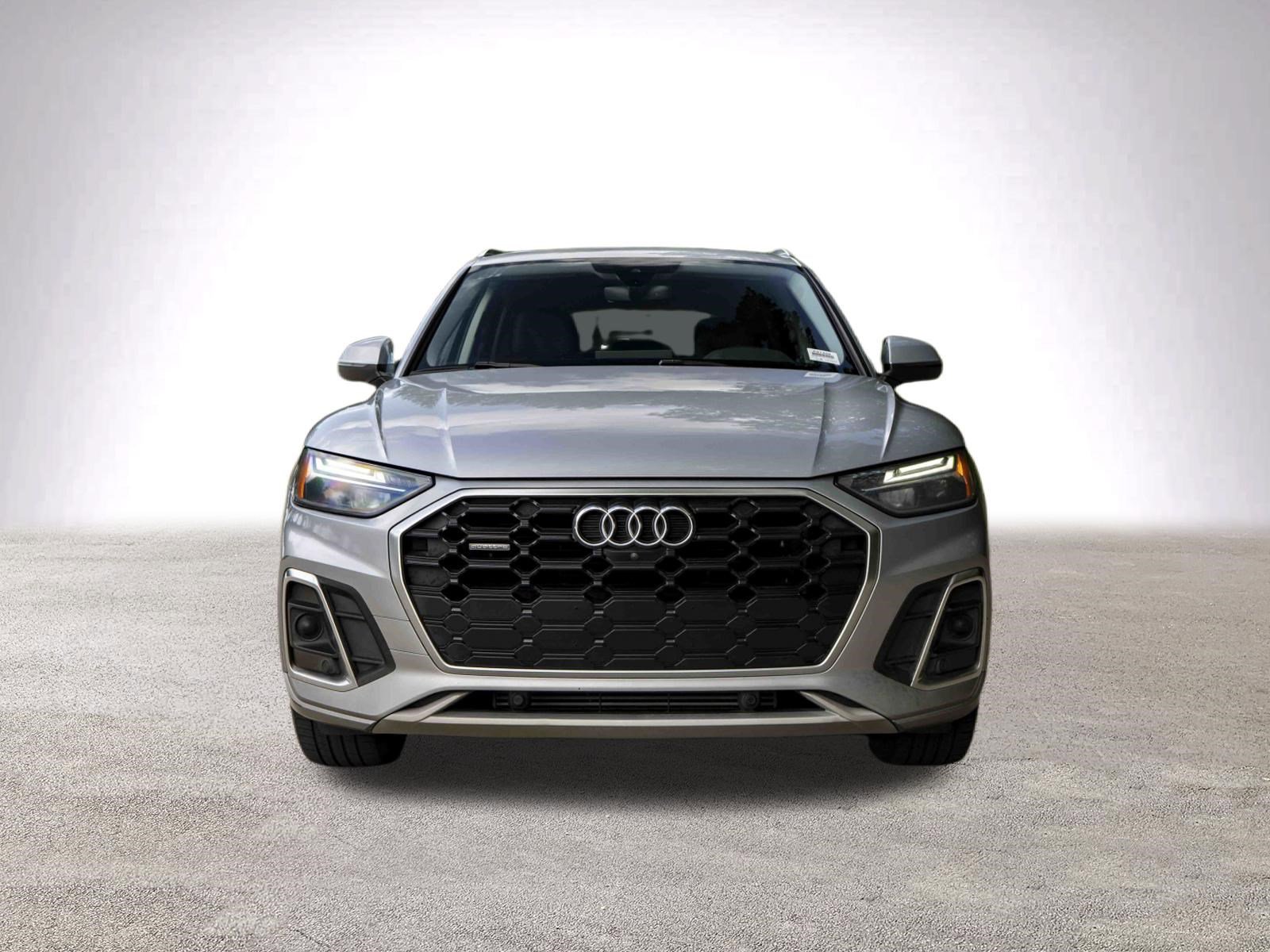 Used 2023 Audi Q5 2.0T Premium Plus w/ Premium Plus Package AWD/4WD image 3