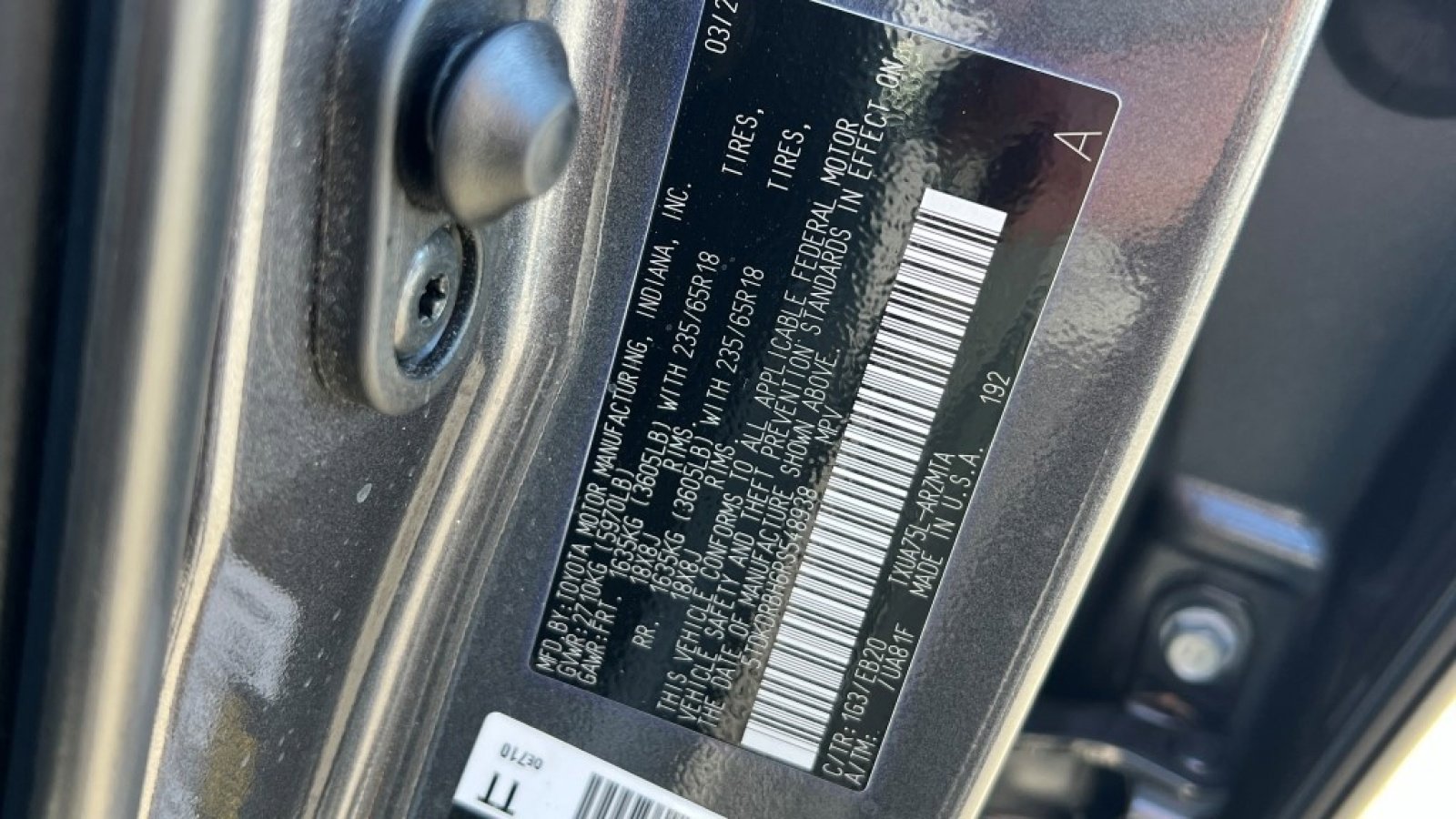 Used 2024 Toyota Highlander XLE image 38