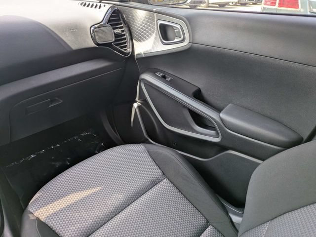 Used 2022 Kia Soul X-Line FWD image 14