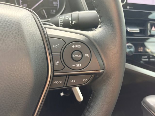 Used 2024 Toyota Camry SE FWD image 8