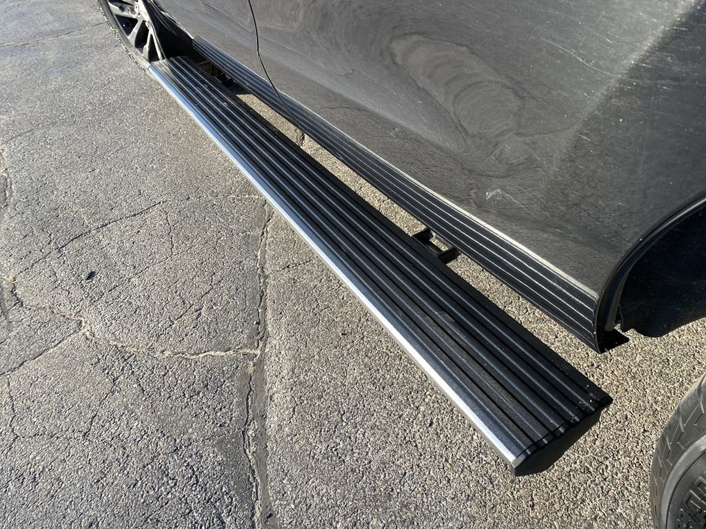 Used 2019 Ford Expedition Limited image 49