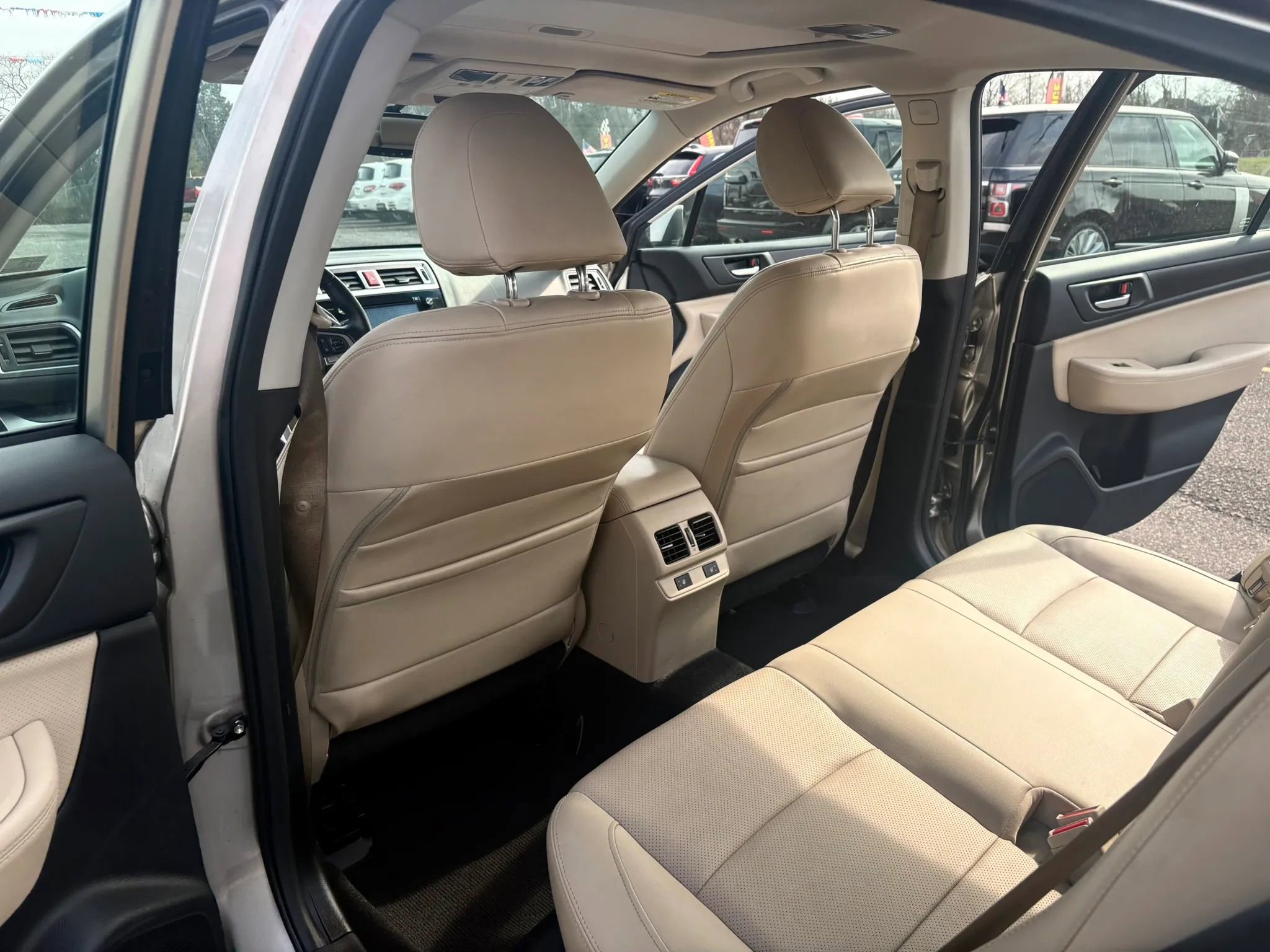 Used 2015 Subaru Legacy 2.5i Limited image 18