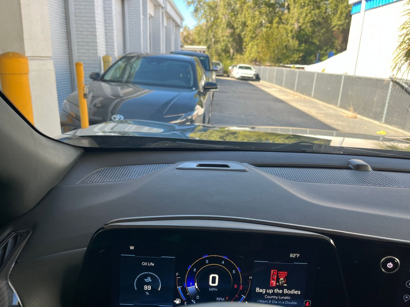 Used 2025 Chevrolet Equinox LT image 35