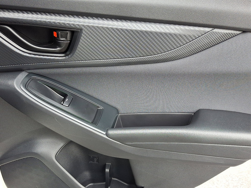 Used 2021 Subaru Crosstrek 2.0i Premium w/ Moonroof Package image 14