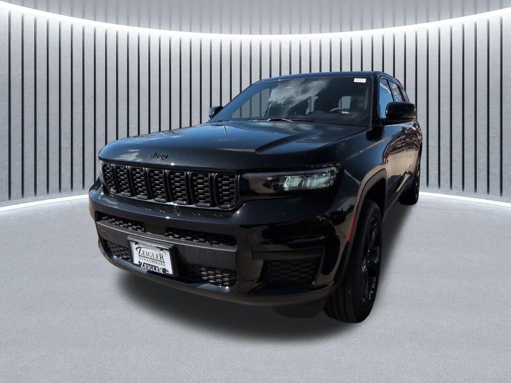 New 2025 Jeep Grand Cherokee L Altitude image 16