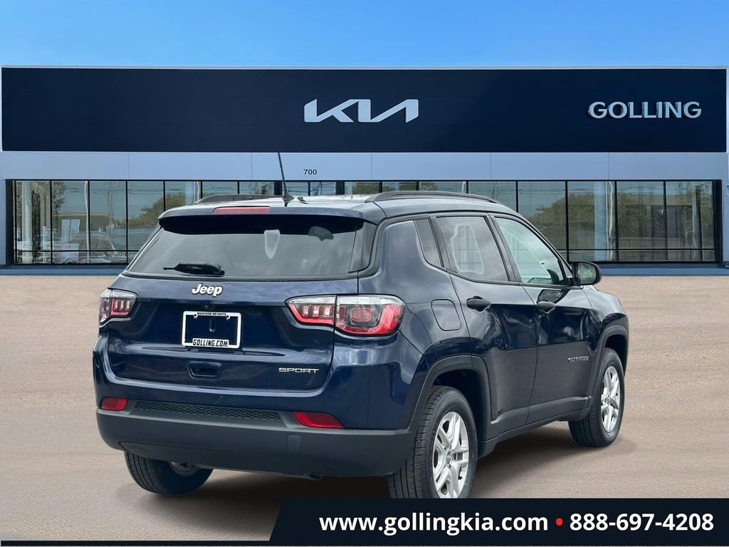 Used 2018 Jeep Compass Sport image 3