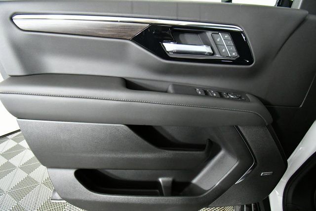 New 2026 Chevrolet Tahoe LT w/ Comfort Package image 21