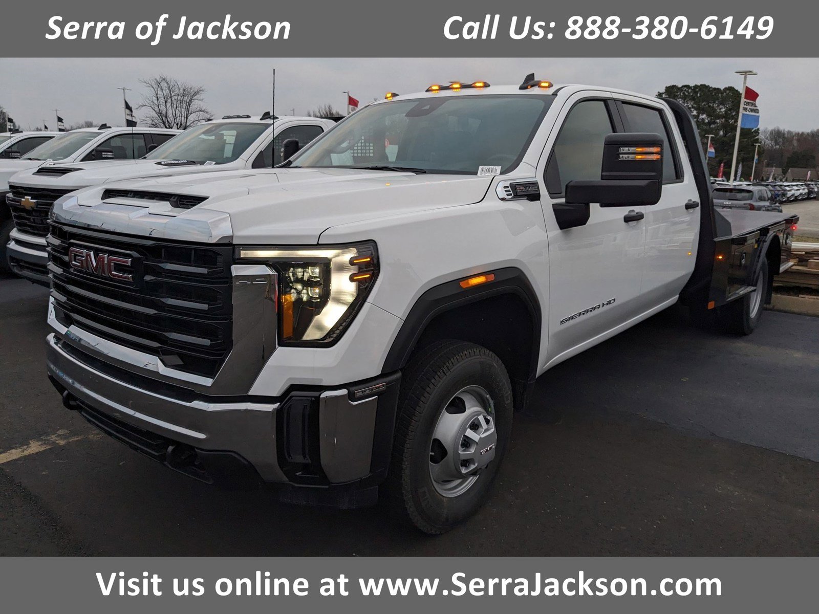New 2025 GMC Sierra 3500 Pro w/ Convenience Package