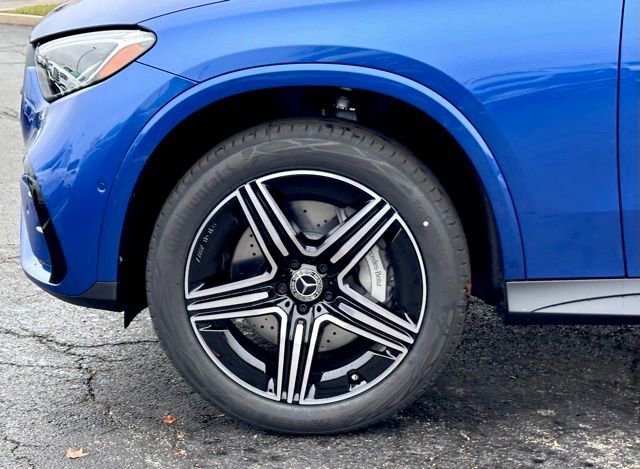 New 2026 Mercedes-Benz GLC 300 4MATIC image 7