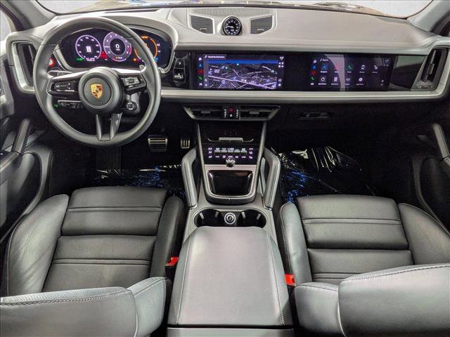 Certified 2024 Porsche Cayenne S image 21