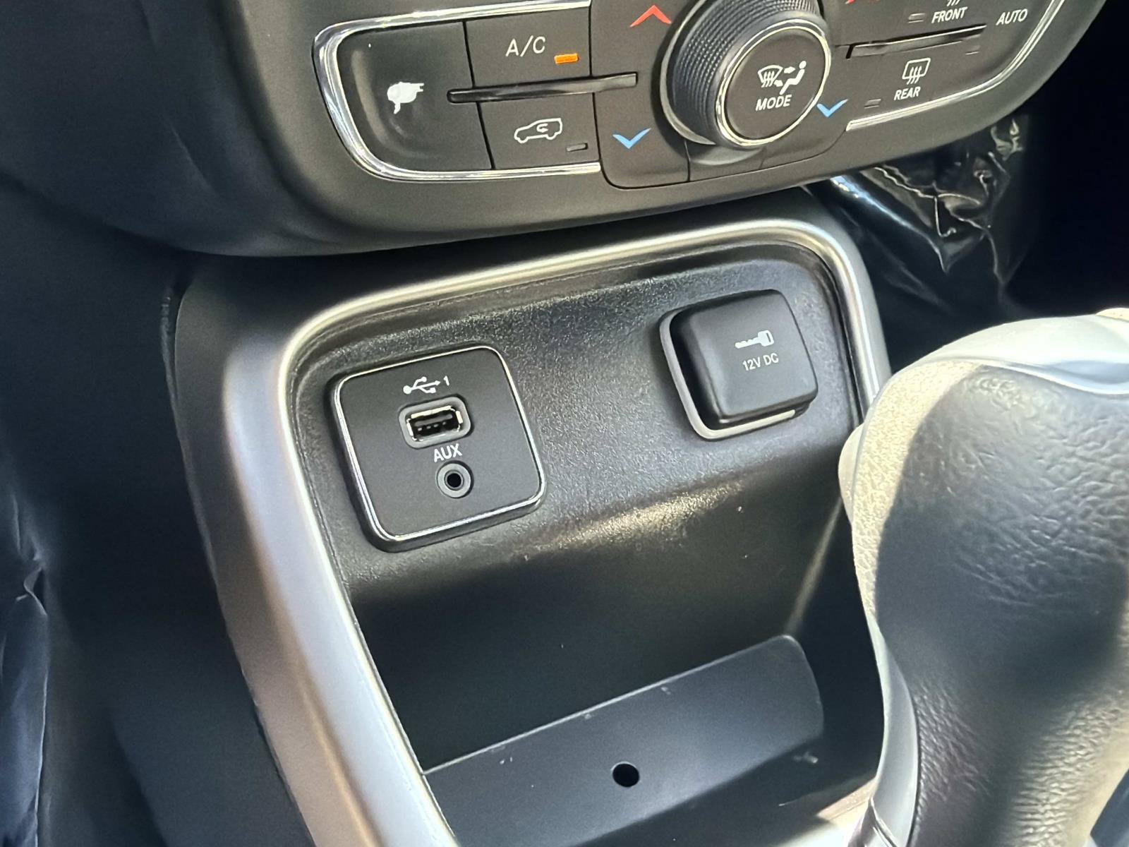 Used 2021 Jeep Compass Sport FWD image 25