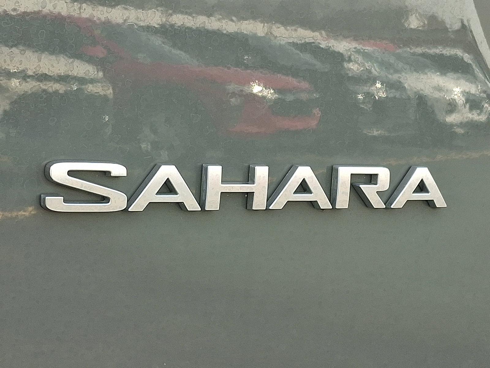 Used 2019 Jeep Wrangler Unlimited Sahara w/ Dual Top Group image 29