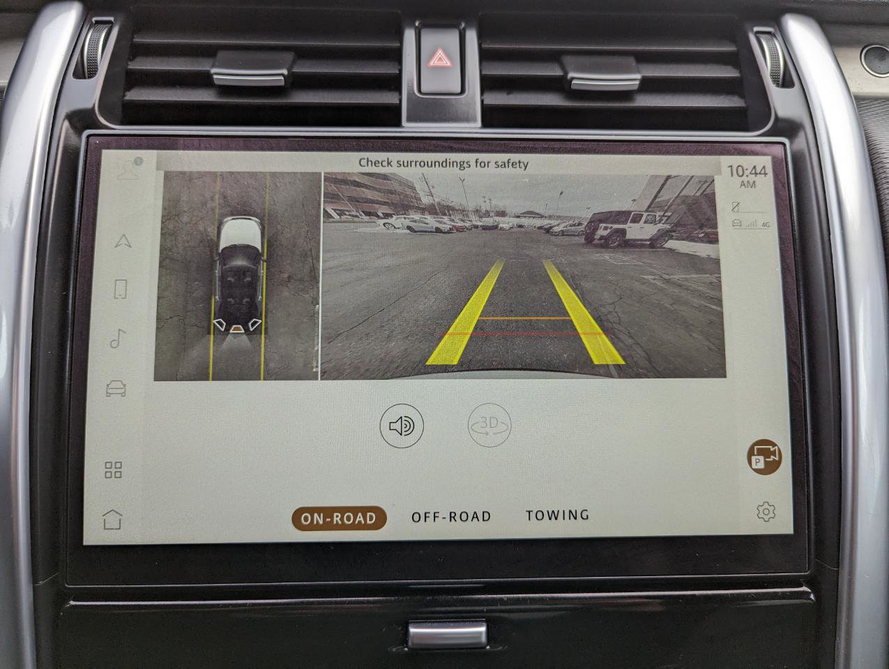 Used 2023 Land Rover Discovery S R-Dynamic image 20