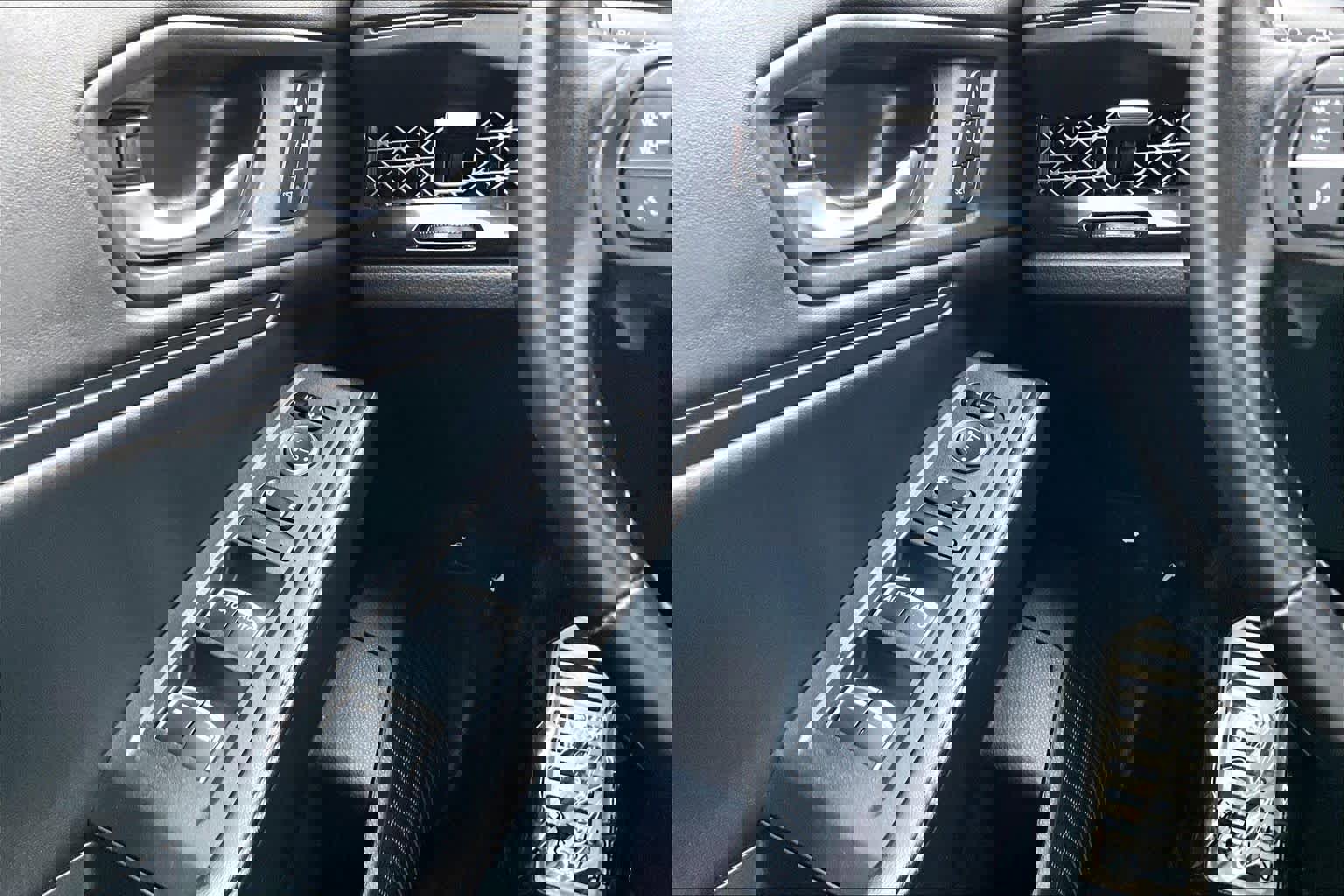 Used 2023 Honda Accord Sport image 32