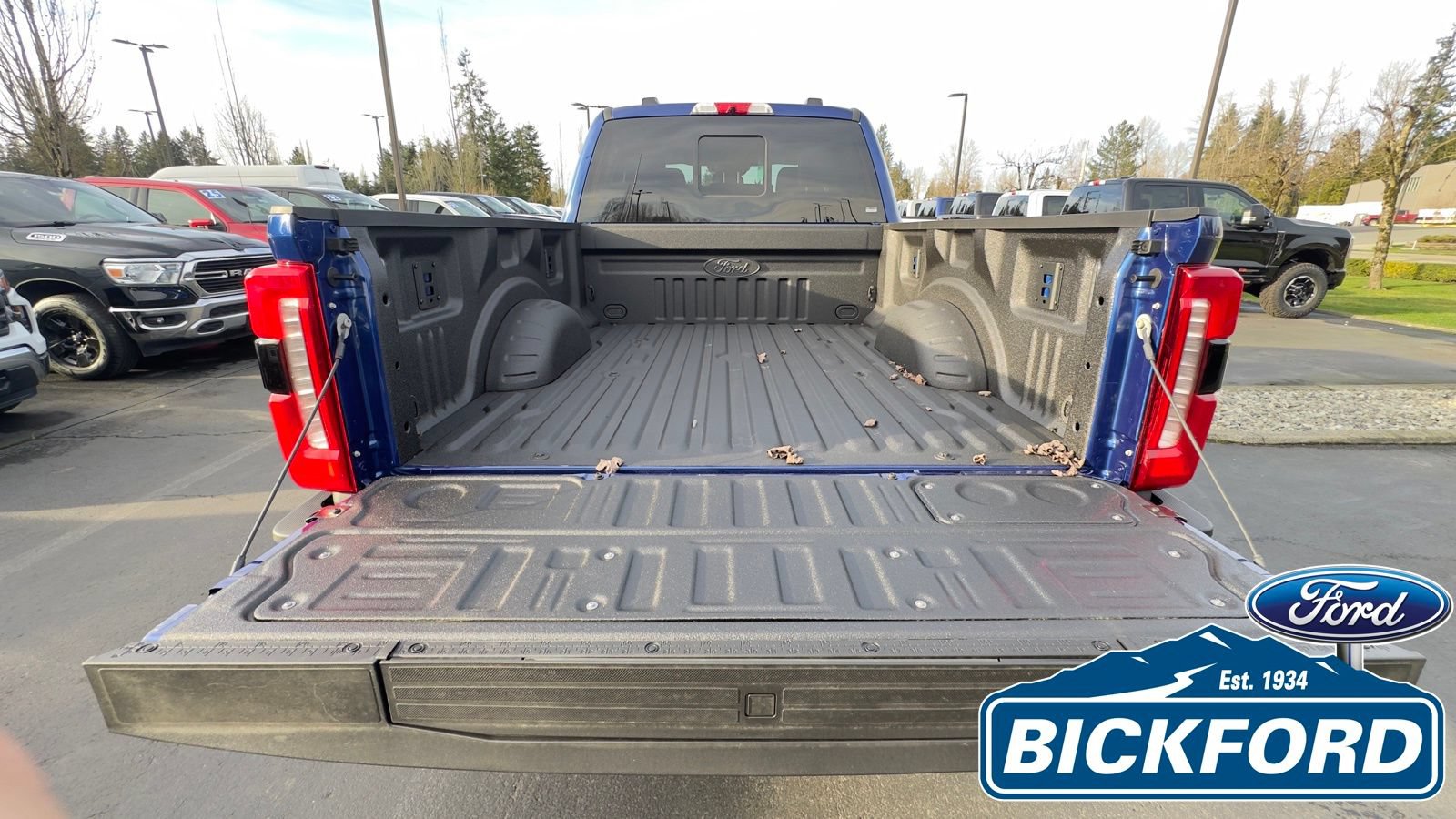 New 2026 Ford F250 XLT w/ XLT Premium Package AWD/4WD image 7