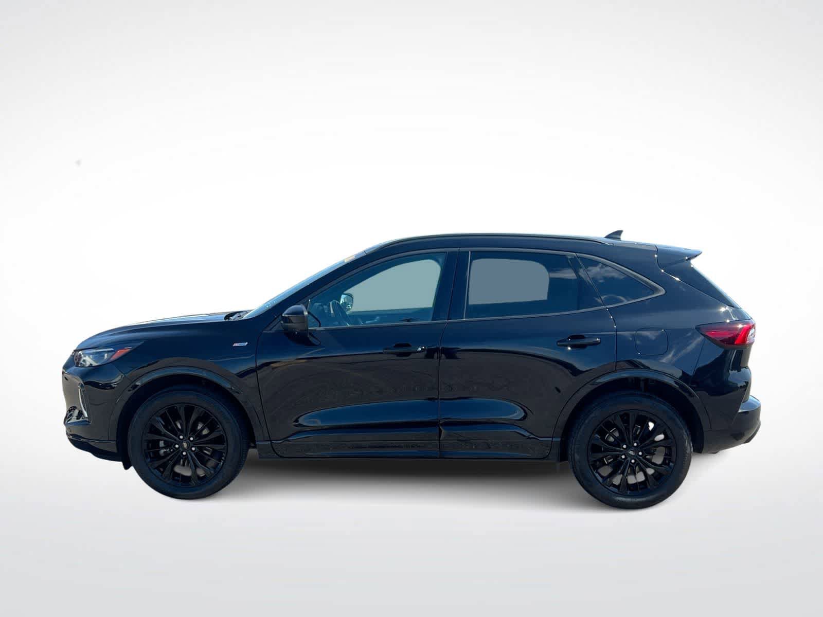 Used 2023 Ford Escape ST-Line Elite AWD/4WD image 5