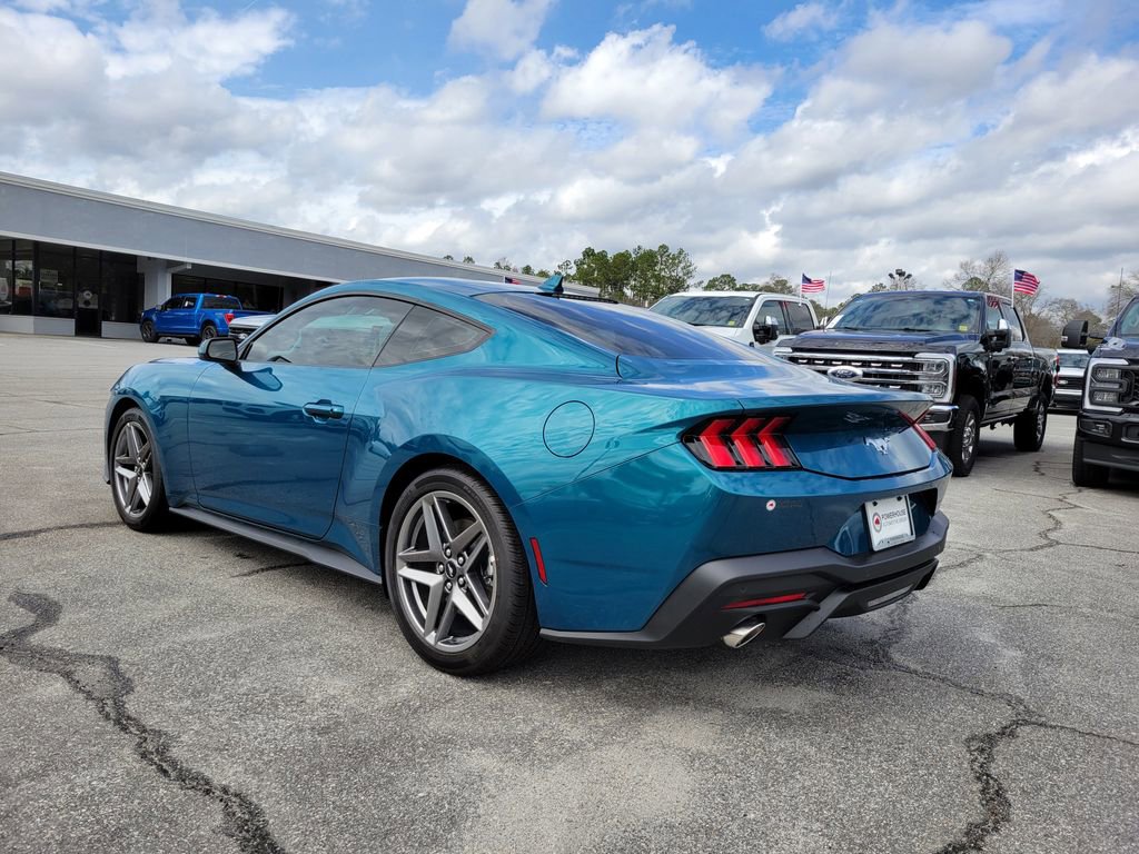 New 2026 Ford Mustang Coupe image 4