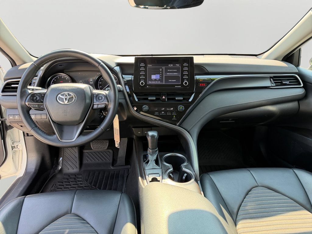 Used 2021 Toyota Camry SE AWD/4WD image 15