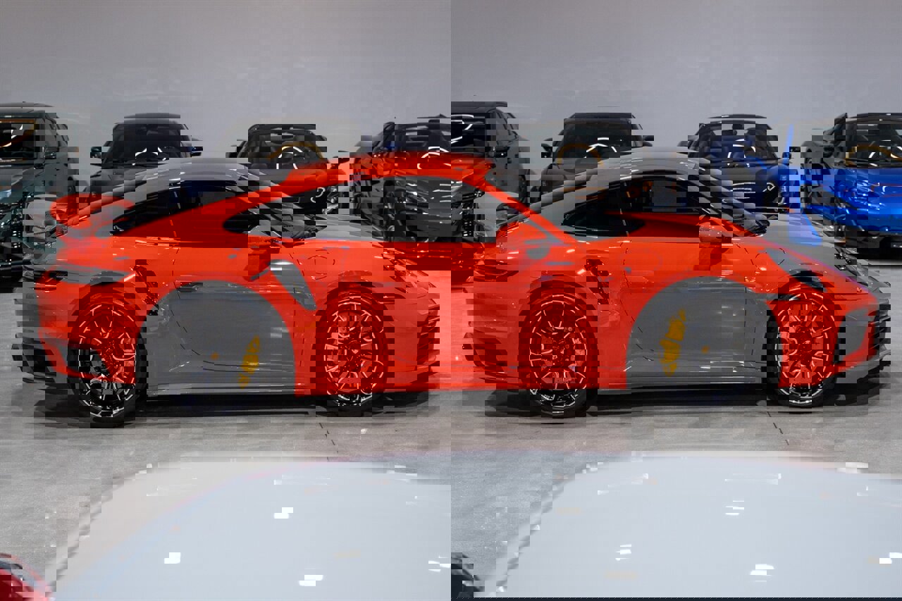 Used 2022 Porsche 911 Turbo S image 7