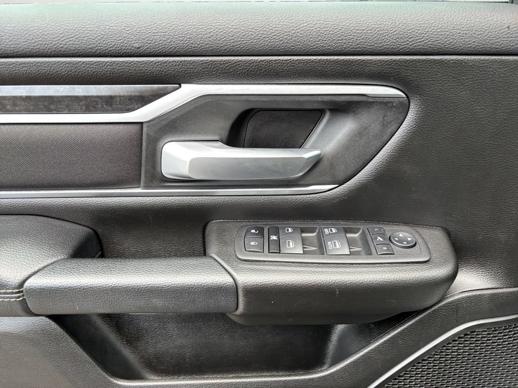 Used 2023 RAM 1500 Big Horn AWD/4WD image 23
