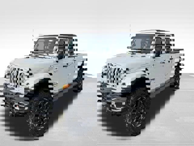 Used 2020 Jeep Gladiator Overland w/ Safety Group image 3