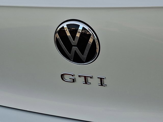 Used 2023 Volkswagen GTI SE image 33